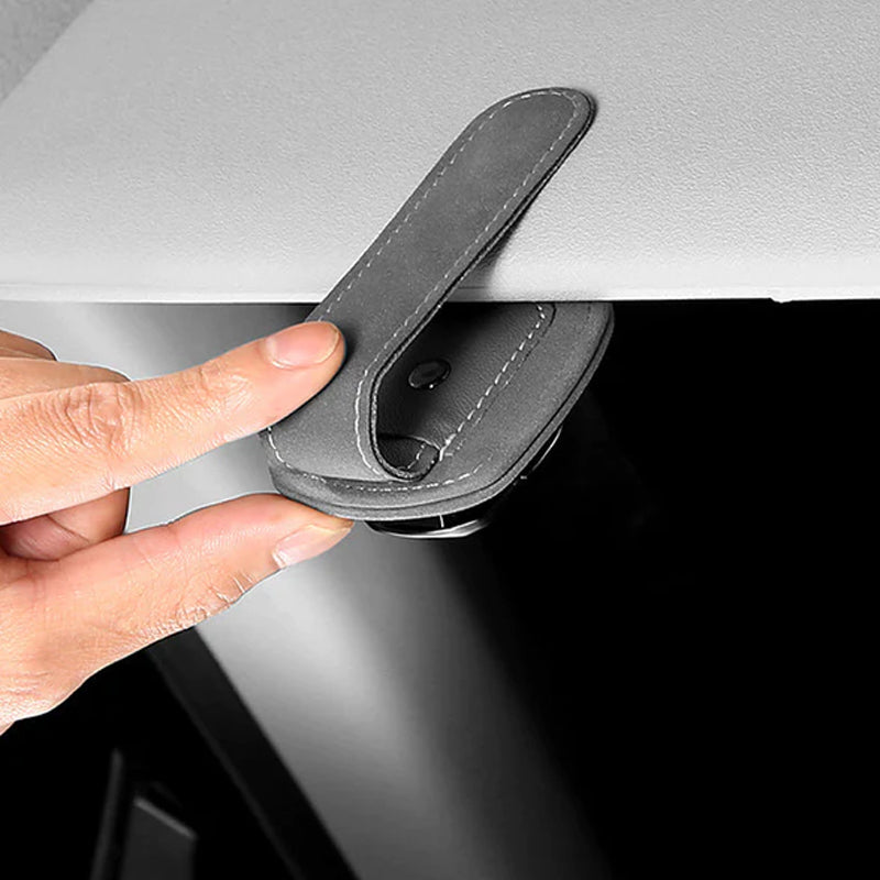 Clip multifuncional para óculos em camurça com o logótipo do seu carro